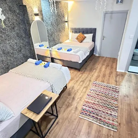 Taksim Camellia Aparthotel 3*