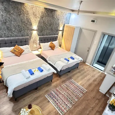 Apartahotel Taksim Camellia 3*